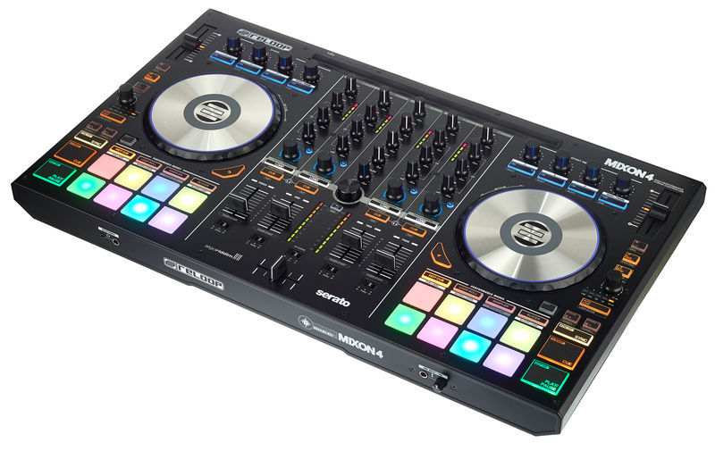 DJEquipment Musikhaus Thomann