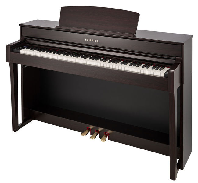 CLP-645 R Yamaha