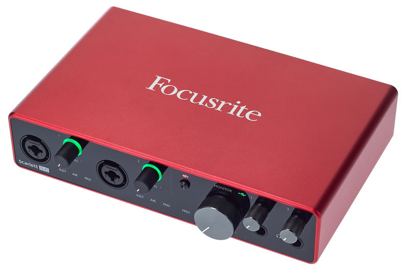 steinberg ur22 vs focusrite scarlett 2i2